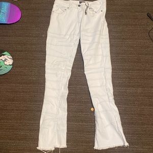 Light blue stacked jeans